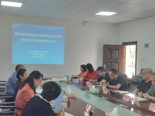 58989592eb292cc02d0a7294d600335